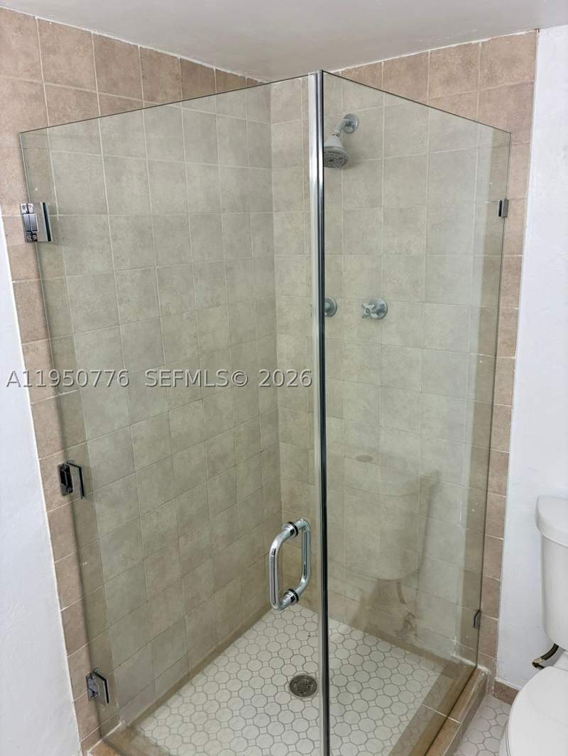 2 bedroom Condominium at 1450 NE 191st St 205, Sixth Horizons Condo, Miami — photo 4
