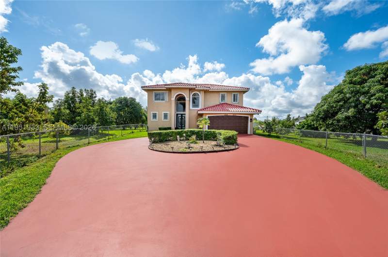 5 bedroom SingleFamilyResidence at 19520 SW 206th St, Redlands, Miami — photo 2