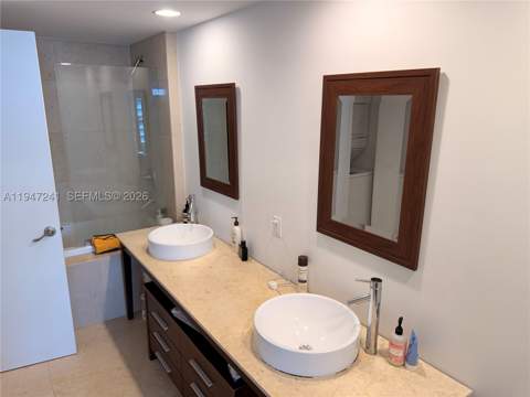 465 Brickell Ave 2906, Miami FL - photo 16 of 40