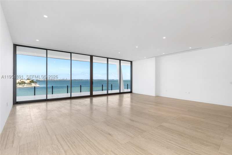 3 bedroom Condominium at 5 Grove Isle Dr L501, Vita Grove Isle, Miami — photo 1