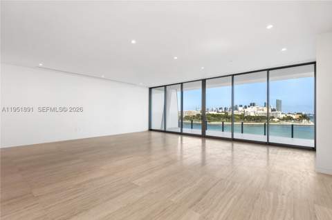 5 Grove Isle Dr L501, Miami FL - photo 12 of 31