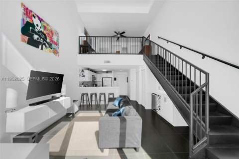 300 S Biscayne Blvd L-410, Miami FL - photo 7 of 38
