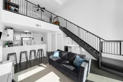 300 S Biscayne Blvd L-410, Miami FL - photo 8 of 38