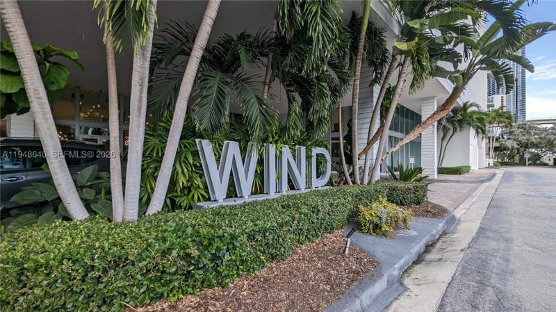 2 bedroom Condominium at 350 S Miami Ave 702, Wind Condo, Miami — photo 4