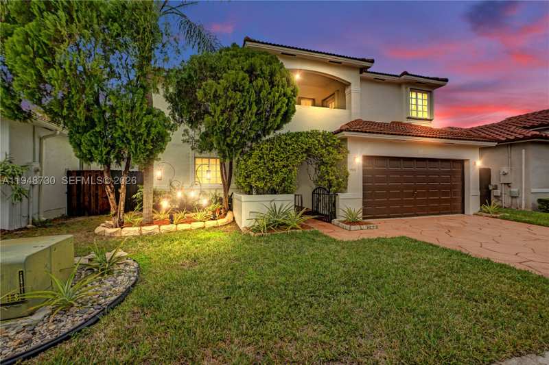 3 bedroom SingleFamilyResidence at 5502 SW 162nd Pl, Pelicans Cove, Miami — photo 1