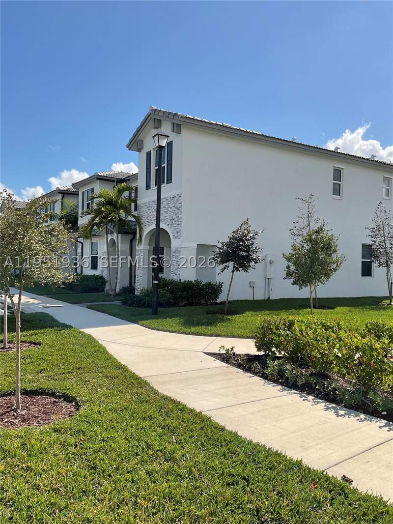3 bedroom Townhouse at 29224 SW 162nd Ct, Cedar Pointe, Homestead — photo 3