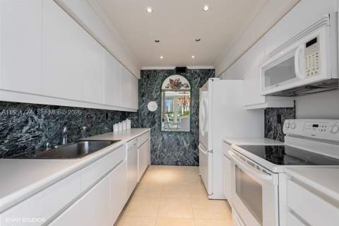 19707 Turnberry Way 4H, Aventura FL - photo 12 of 22
