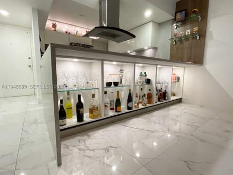 1301 NE Miami Gardens Dr 501W, Miami FL - photo 14 of 19