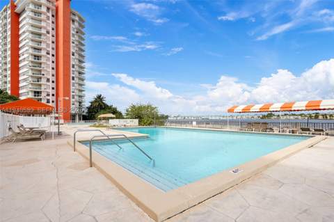 1301 NE Miami Gardens Dr 501W, Miami FL - photo 17 of 19