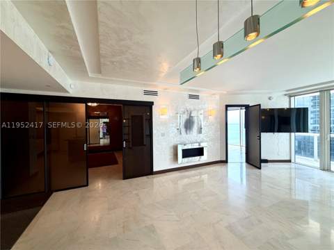 17201 Collins Ave+DEN 1403, Sunny Isles Beach FL - photo 15 of 41