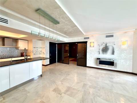 17201 Collins Ave+DEN 1403, Sunny Isles Beach FL - photo 6 of 41