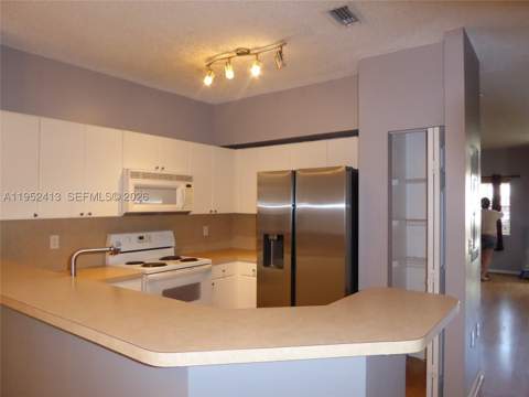 2306 SE 23rd Rd 2306, Homestead FL - photo 7 of 21