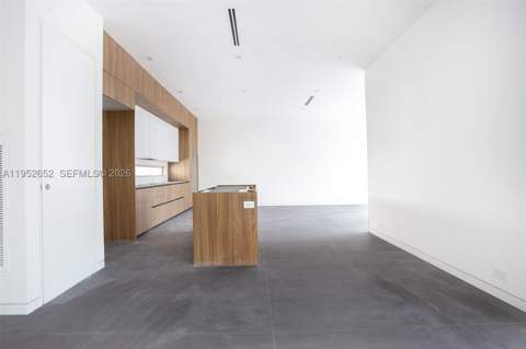 1103 SW 22nd Ter, Miami FL - photo 11 of 58