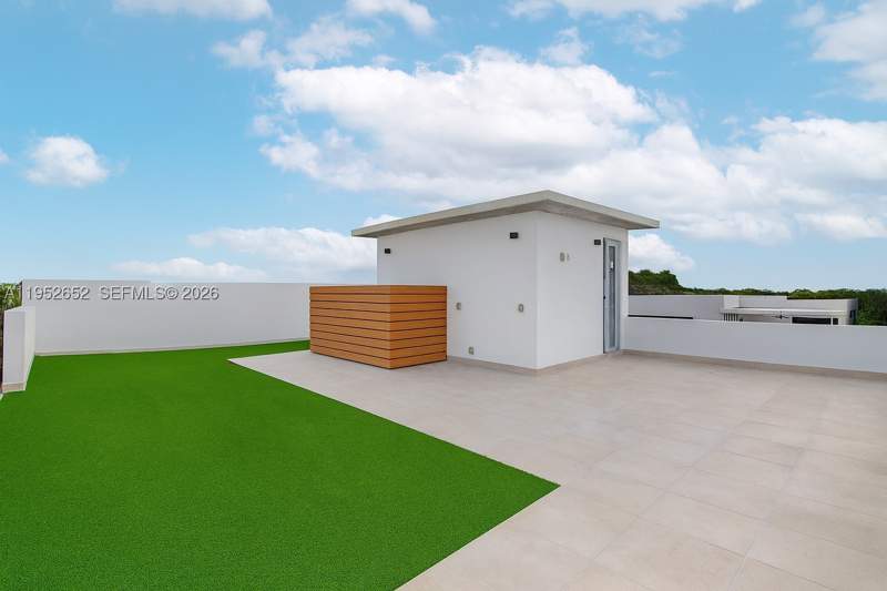 3 bedroom SingleFamilyResidence at 1103 SW 22nd Ter, Vizcaya Gardens Subdivisi, Miami — photo 3