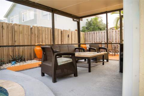 9420 SW 212th Terrace, Cutler Bay FL - photo 17 of 18