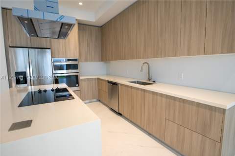 3376 Day Ave #B, Miami FL - photo 6 of 19