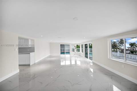 1250 NE 82nd St, Miami FL - photo 24 of 87