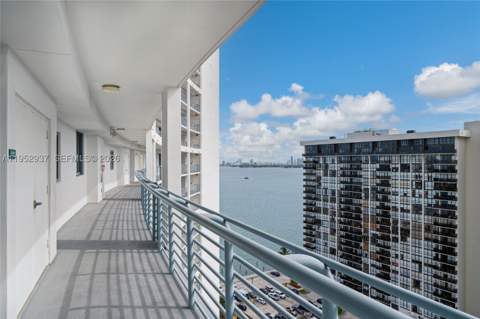 601 NE 36th St 1704, Miami FL - photo 15 of 19