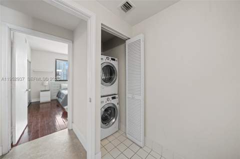 601 NE 36th St 1704, Miami FL - photo 17 of 19