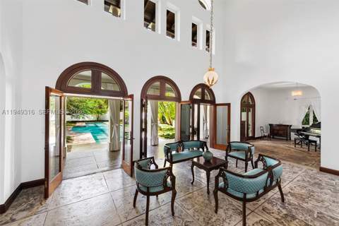 4191 Lybyer Ave, Miami FL - photo 12 of 56
