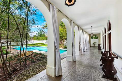 4191 Lybyer Ave, Miami FL - photo 21 of 56