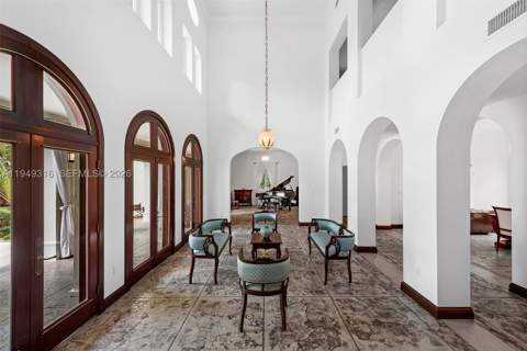 4191 Lybyer Ave, Miami FL - photo 9 of 56