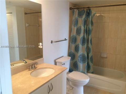 1750 N Bayshore Dr 4912, Miami FL - photo 14 of 24