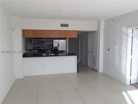 1750 N Bayshore Dr 4912, Miami FL - photo 8 of 24
