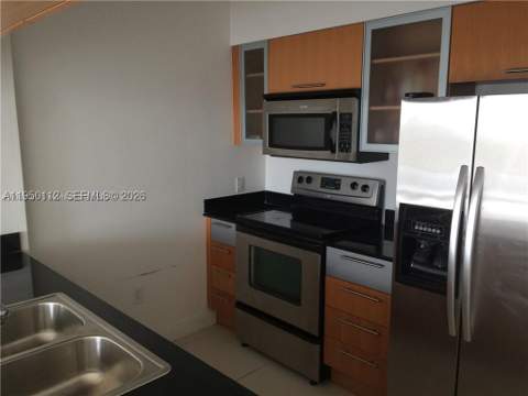 1750 N Bayshore Dr 4912, Miami FL - photo 9 of 24