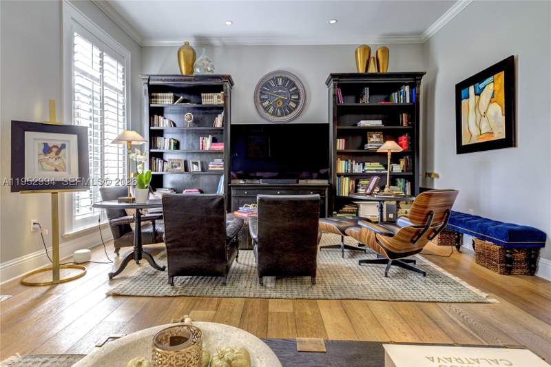 4 bedroom Townhouse at 641 Almeria Ave, Almeria Replat, Coral Gables — photo 5