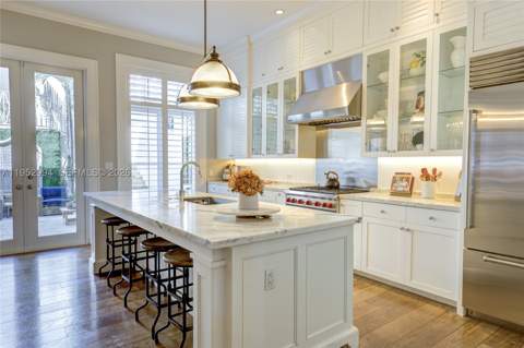 641 Almeria Ave, Coral Gables FL - photo 9 of 31