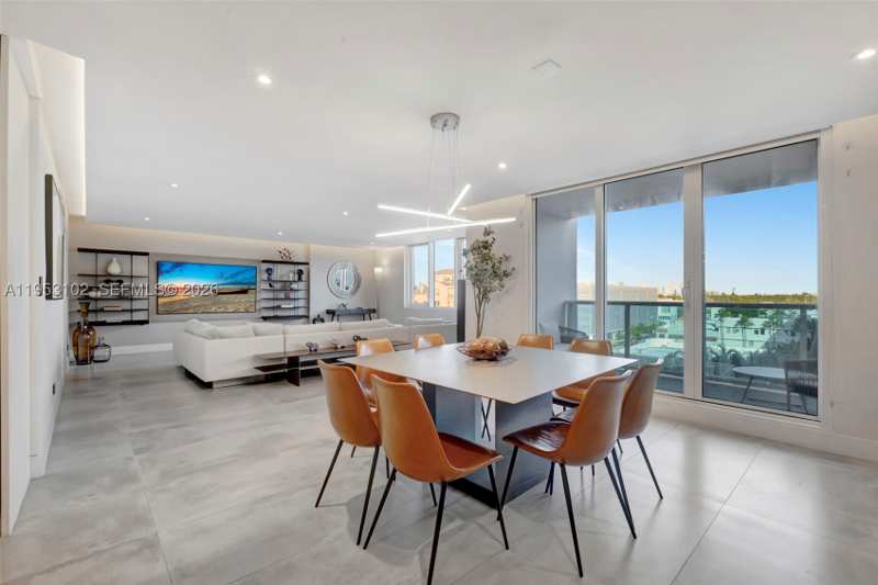 2 bedroom Condominium at 2301 Collins Ave 634/635, Roney Palace Condo, Miami Beach — photo 1