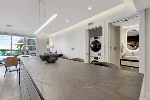 2301 Collins Ave 634/635, Miami Beach FL - photo 8 of 21