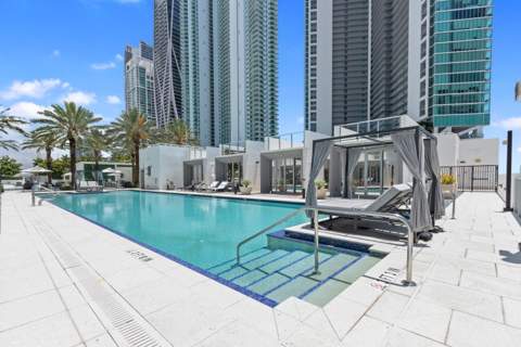 851 NE 1st Avenue 306, Miami FL - photo 12 of 32