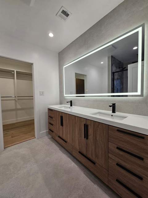 8801 N Miami Avenue, El Portal FL - photo 11 of 44