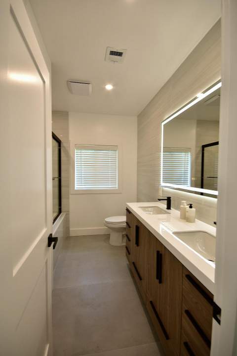 8801 N Miami Avenue, El Portal FL - photo 12 of 44