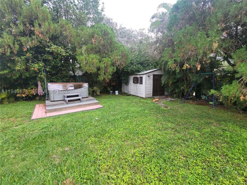2 bedroom SingleFamilyResidence at 1300 Marseille Dr, 2nd Rev Pl Of Port Of Oce, Miami Beach — photo 4