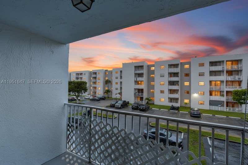 2 bedroom Condominium at 8145 NW 7th St 315, Fontainebleau Gardens Con, Miami — photo 1