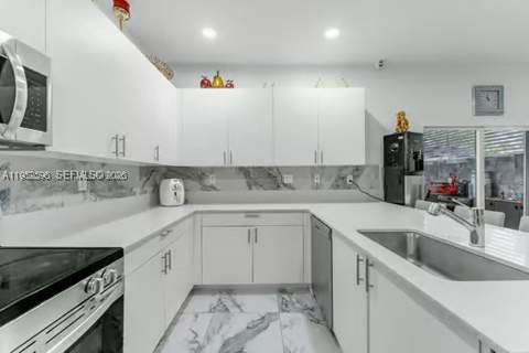 29245 SW 162nd Ct, Homestead FL - photo 11 of 28