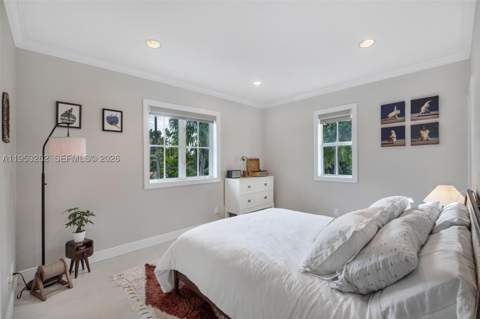 164 W Mashta Dr, Key Biscayne FL - photo 22 of 34
