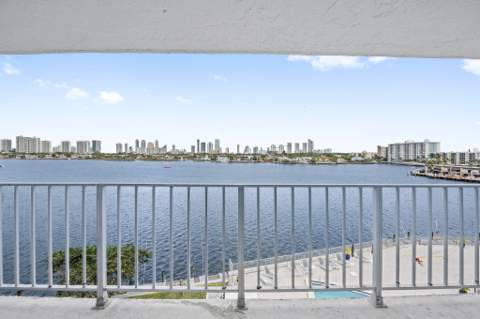 16558 NE 26th Avenue 6c, North Miami Beach FL - photo 20 of 21