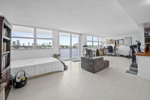 16558 NE 26th Avenue 6c, North Miami Beach FL - photo 8 of 21