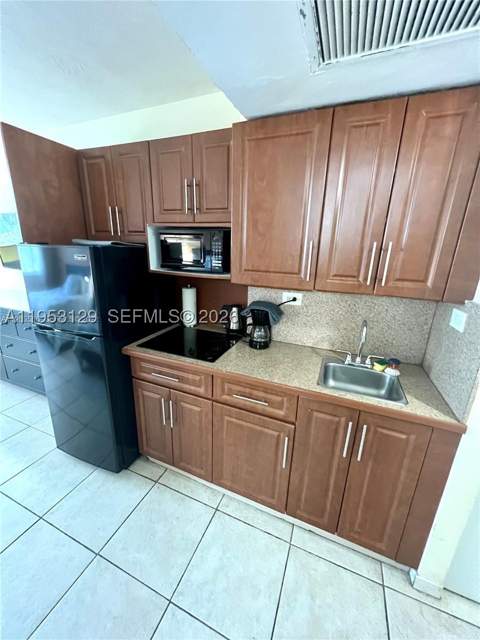 19201 Collins Ave 242, Sunny Isles Beach FL - photo 14 of 18