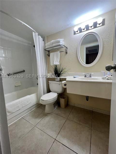 19201 Collins Ave 242, Sunny Isles Beach FL - photo 17 of 18
