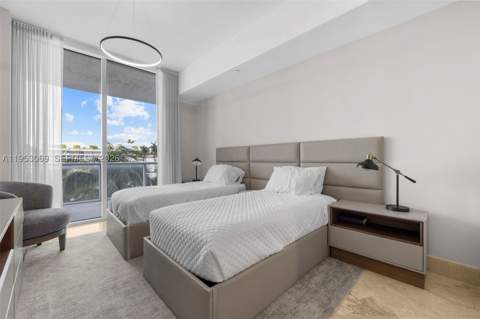 100 S Pointe Dr 510, Miami Beach FL - photo 15 of 34