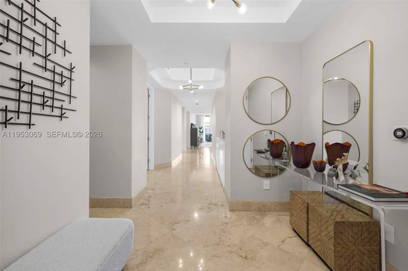 3 bedroom Condominium at 100 S Pointe Dr 510, Continuum On South Beach, Miami Beach — photo 5