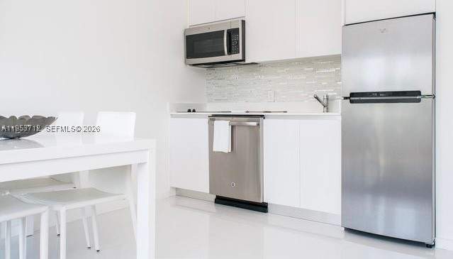 1 bedroom Condominium at 801 15th St 208, Elisa Condo, Miami Beach — photo 4