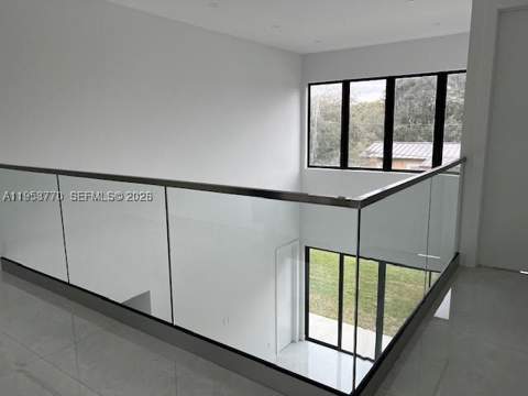2 Hough Dr, Miami Springs FL - photo 20 of 24