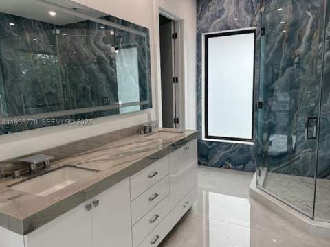 2 Hough Dr, Miami Springs FL - photo 23 of 24