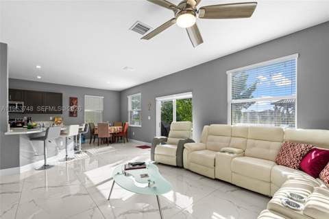 1388 SE 27th Ter, Homestead FL - photo 14 of 48